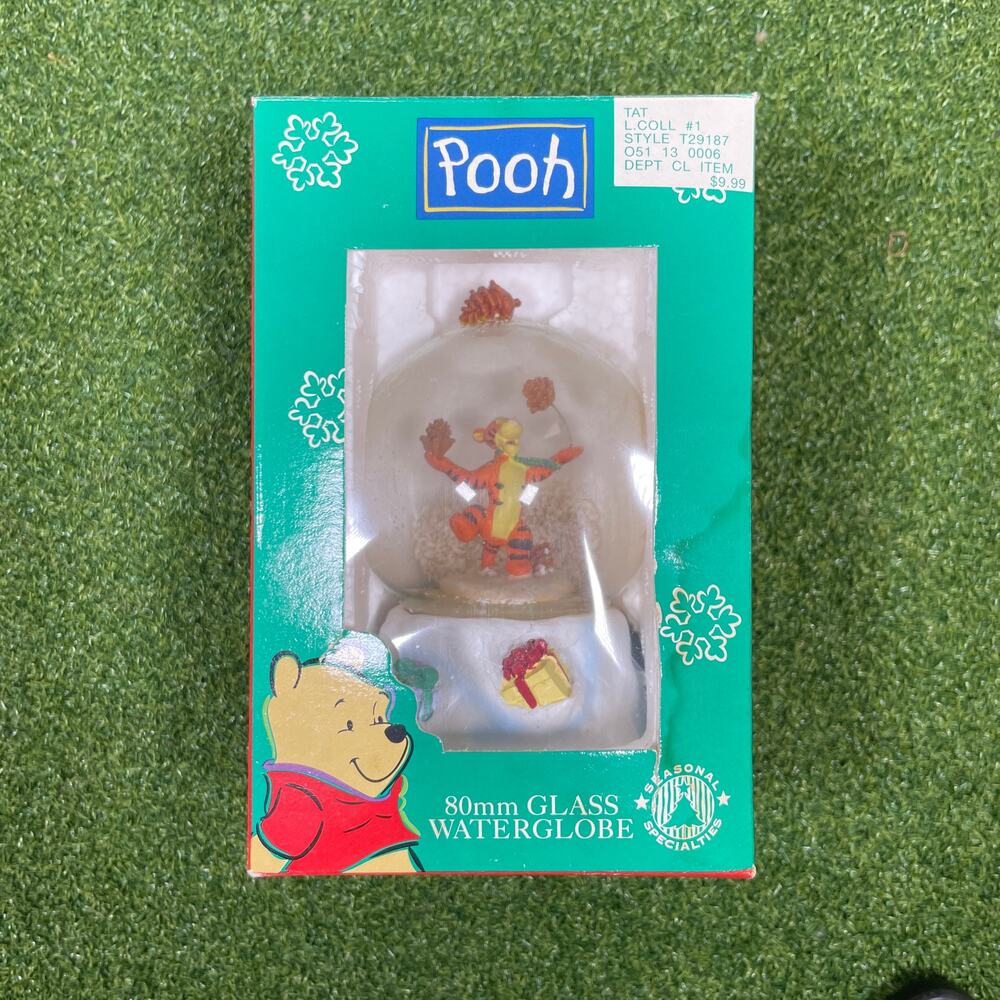Vintage Disney Tigger Christmas Snow Globe Seasonal Specialties Box No Water